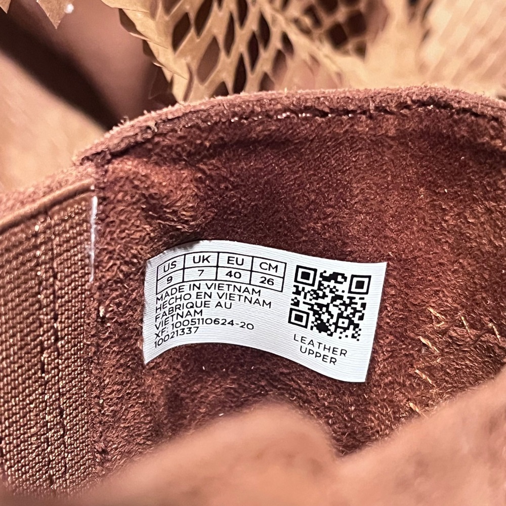 NIB: TOMS Noa Suede Wedge Booties Brown Tan Chelsea Ankle Boots Size 9 - Picture 10 of 10